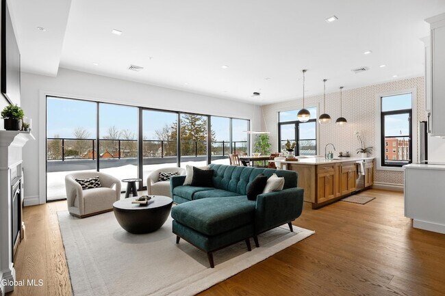 78 Church St Unit 502