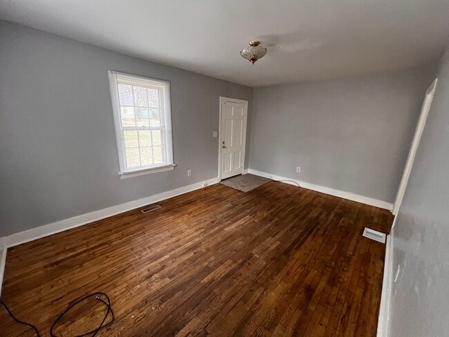 Photo - 606 Kingwood Dr