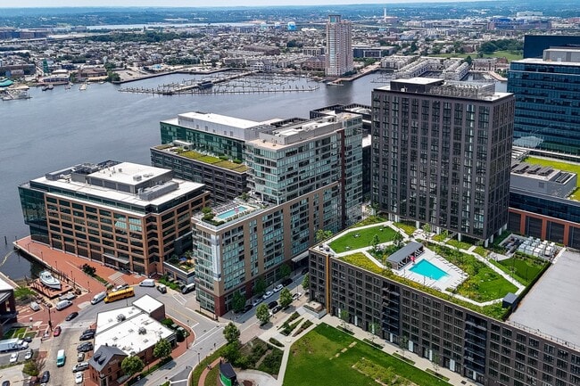 Building Photo - Allied Harbor Point Rental