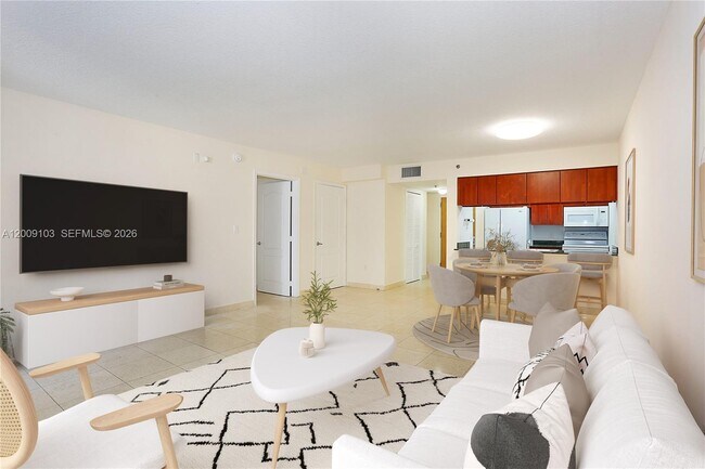 Photo - 1200 Brickell Bay Dr Unit 1614