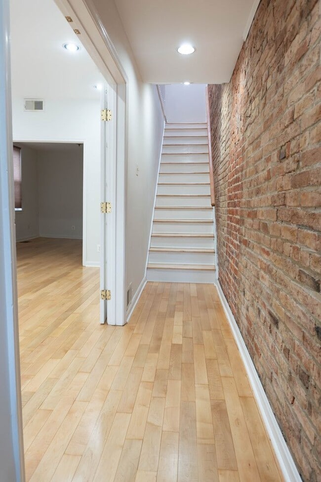 Photo - Charming Capitol Hill Home Near Lincoln Park – Modern Comfort Meets Historic Elegance