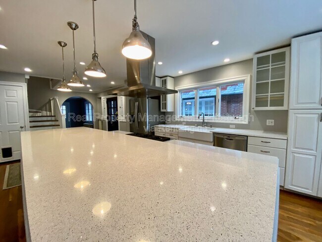 Photo - 119 Bayard Pl