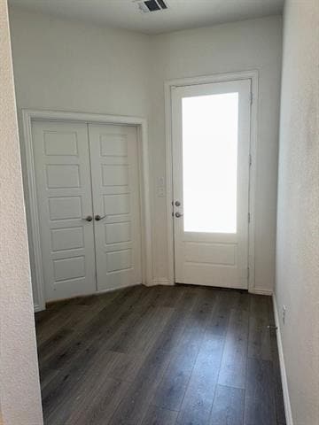 Photo - 5534 Capilano Ct