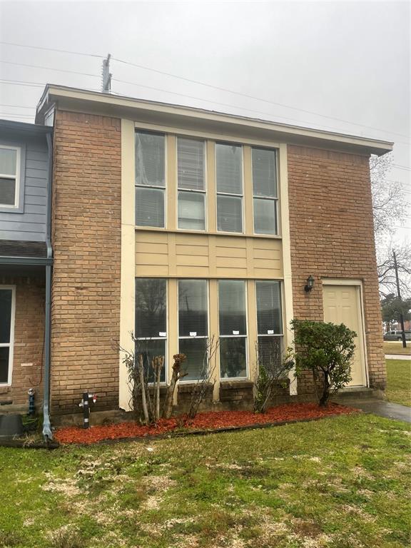 Photo - 8294 Oakhaven Rd