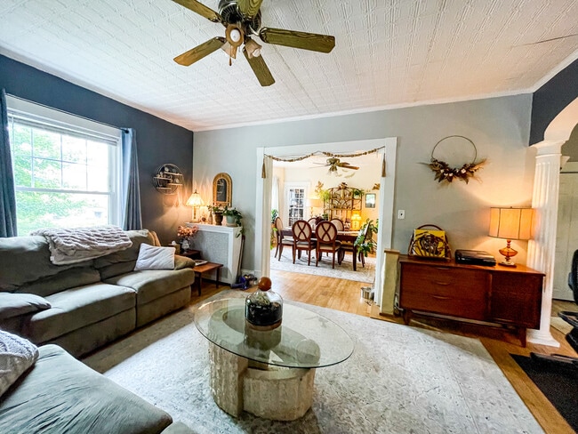 Living Room - 415 Highland St Unit 415