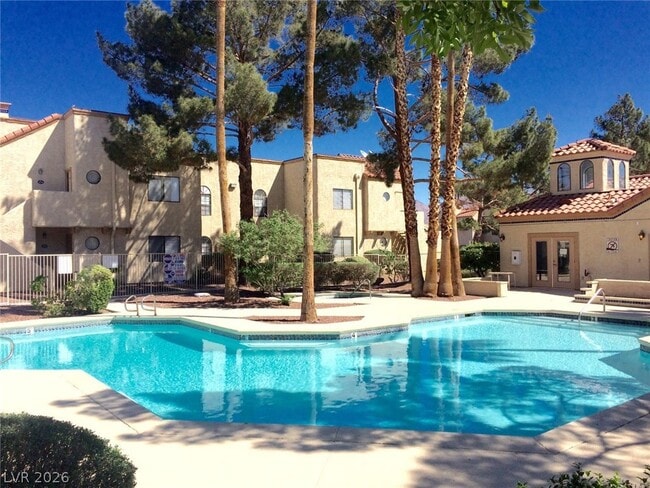 Building Photo - 2979 Juniper Hills Blvd Unit 203