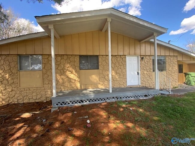Building Photo - 3203 Delisa Cir NW Rental