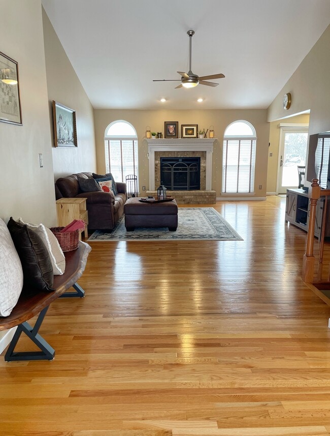 Photo - 16 Sea Pines Ct