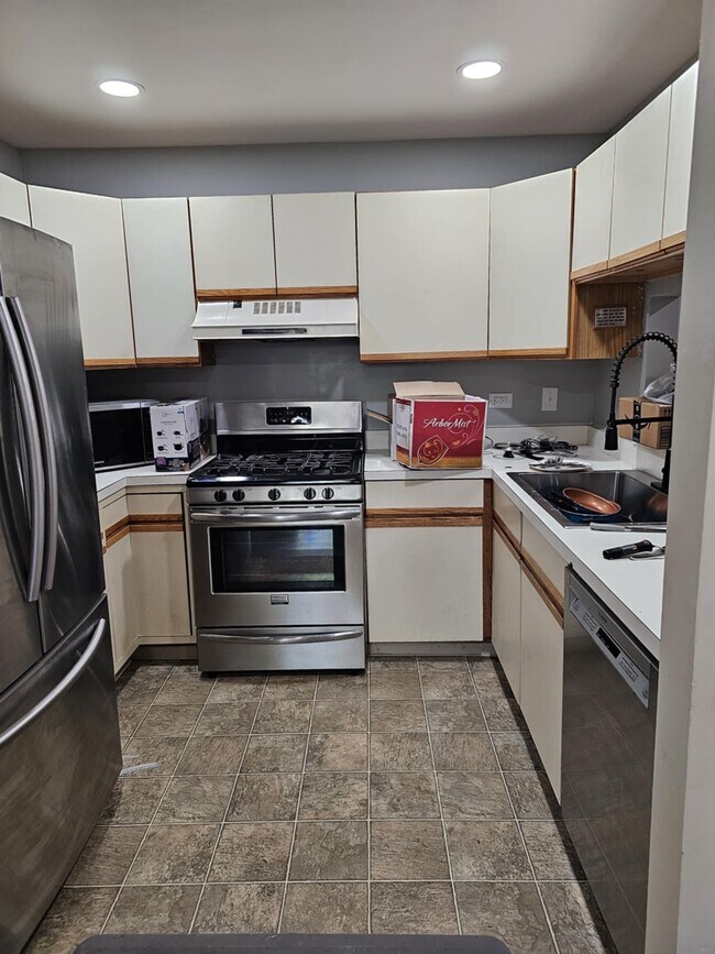 Kitchen - 2025 Teton Pky