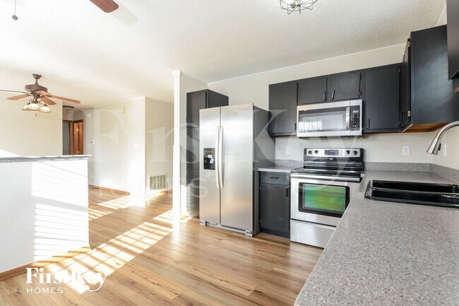 Photo - 5355 Milhouse Rd