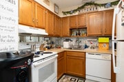 1BR, 1BA - Kitchen