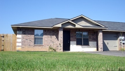 Coming Soon! 2 Bedroom Duplex for Rent in ... - Coming Soon! 2 Bedroom Duplex for Rent in ... Apartment Unit 17068 Loring Ln