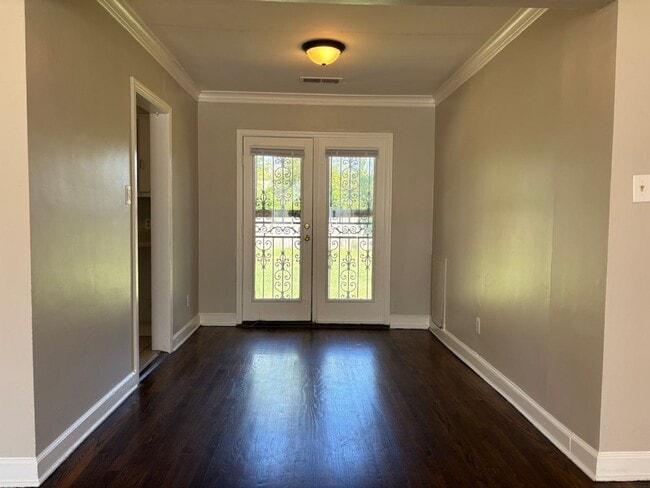 Photo - 4280 Emily Ave