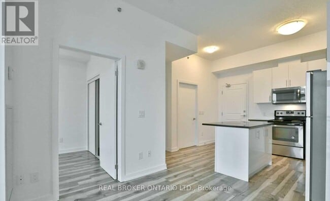 Photo - 2490 Old Bronte Rd Unit 819