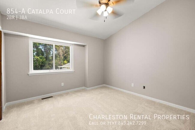 Photo - 854-A Catalpa Court-