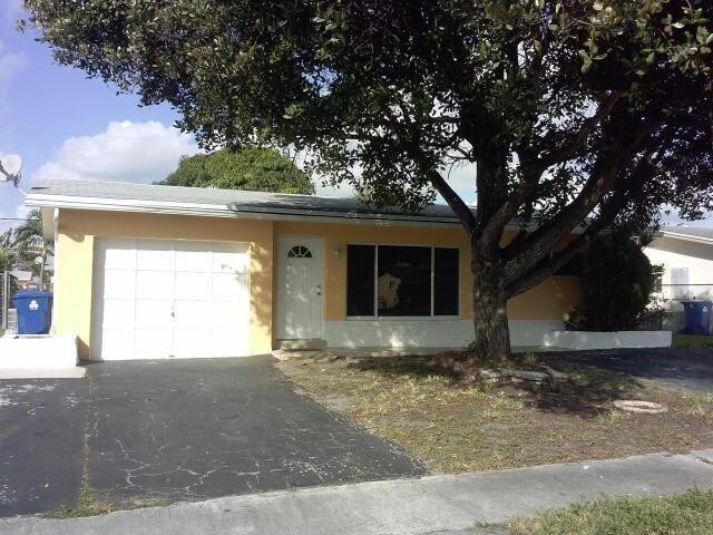 Photo - 9021 NW 24th Pl