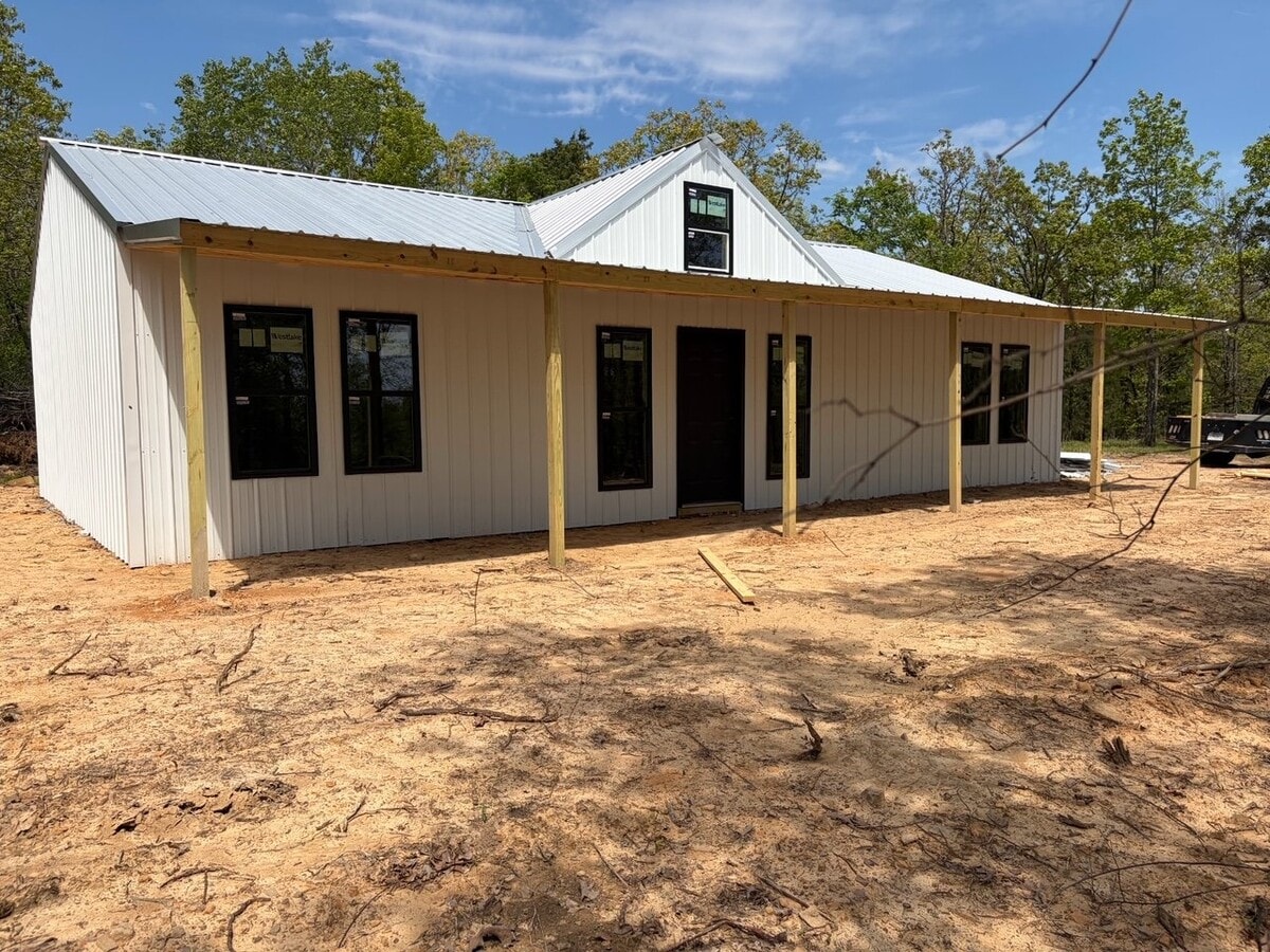 Photo - 447 Stone Mountain Rd