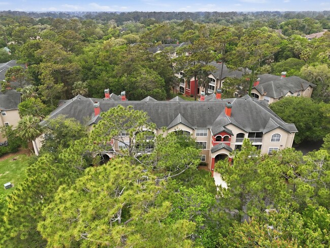Photo - 211 Colima Ct