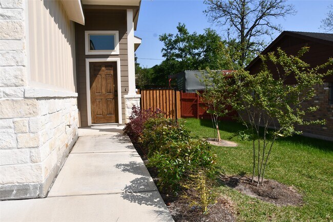 Photo - 106 Wickersham Rd