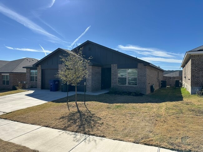 Photo - 1209 Lehmann