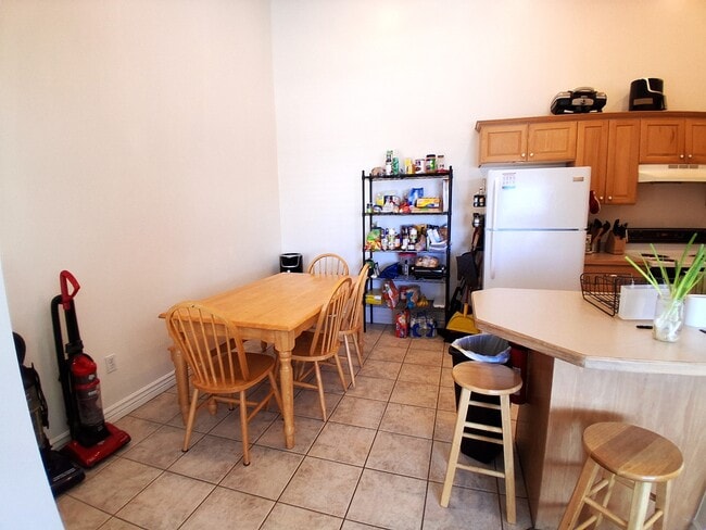 Photo - 1547 N 550 W