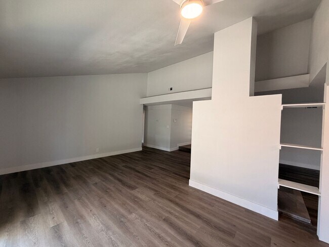 Photo - 3 bed 2 bath Available in San Jose! | $4,395