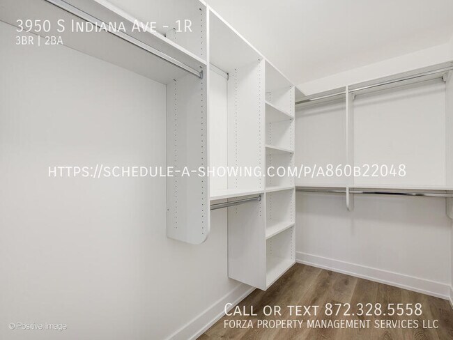 Photo - 3950 S Indiana Ave Unit 1R