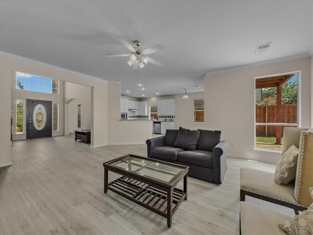 Photo - 5609 Freedom Ln