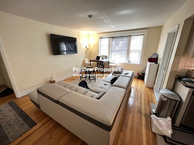 Photo - 1607 Commonwealth Ave Condo Unit 9P