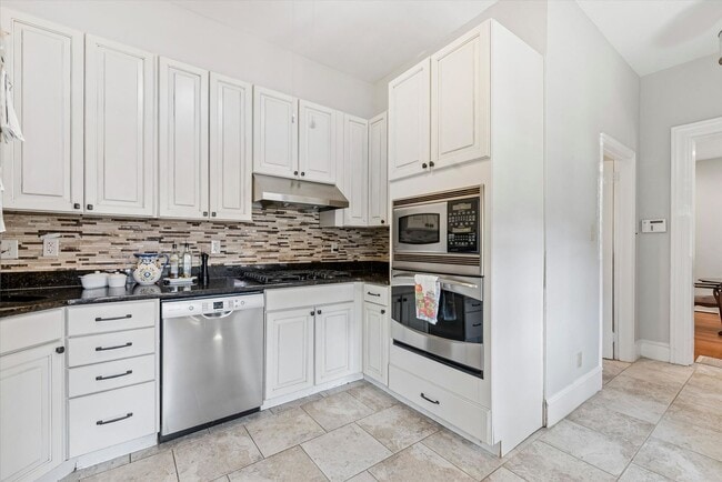 Photo - 201 W Barnard St Unidad 2