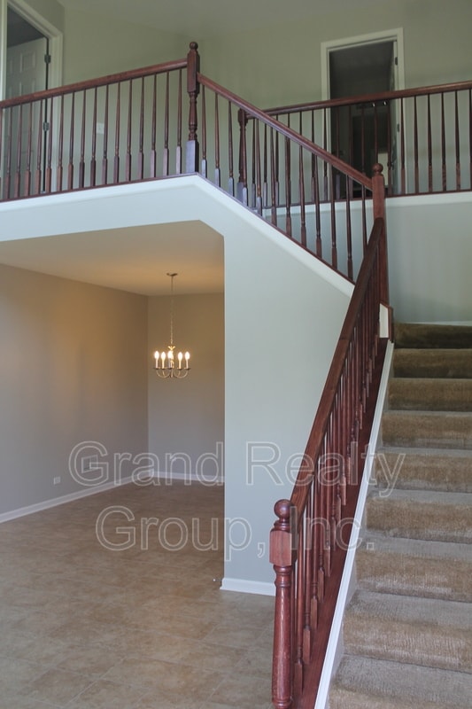 Photo - 460 S Jade Ln