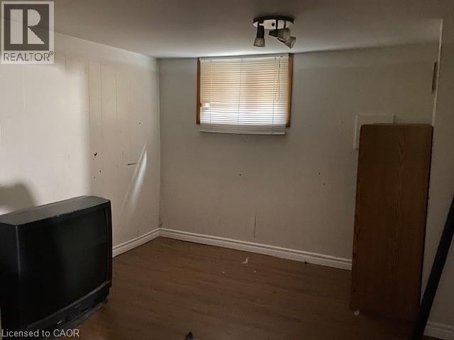 Photo - 1066 Richmond St