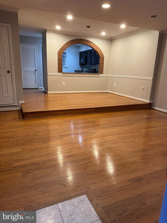 Photo - 2540 Fairfax Dr