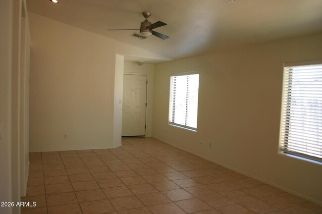 Photo - 516 E Vogel Ave