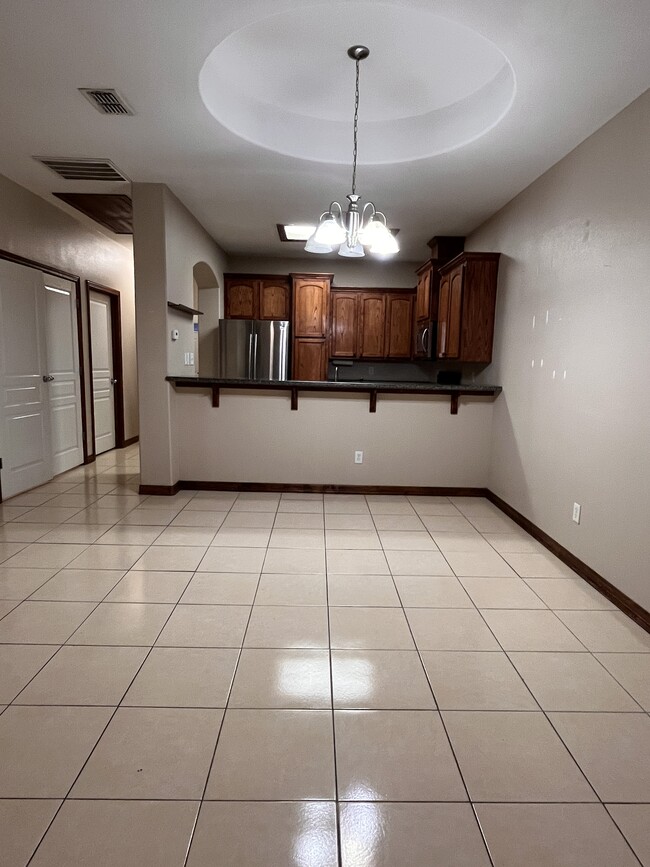 Comedor - 3043 Scotland Dr Unidad 1