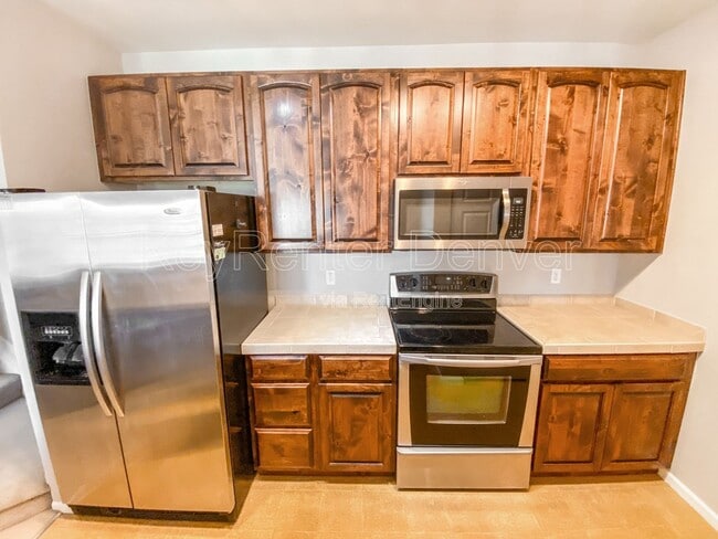 Photo - 9481 Mansfield Ave Unidad 305