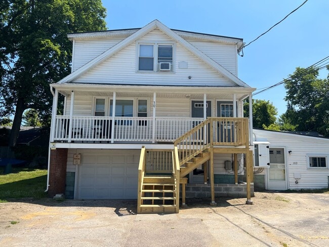 Building Photo - 30 Front St Unit A