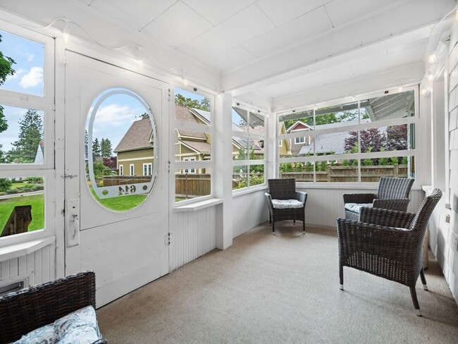 Photo - Charming Furnished 2BR Bungalow in Rockwood