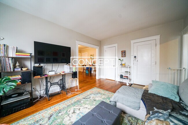 Photo - 11 Gray St Unit 9