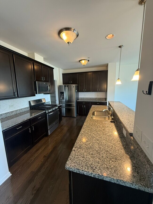 Photo - 2856 Henley Ln