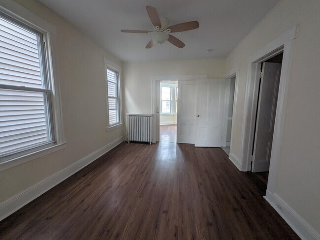 Photo - 559 65th St Unit 2