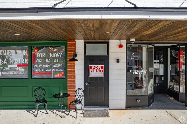 792 W Montrose St Clermont, FL 34711-2170 - The Downtown Exchange