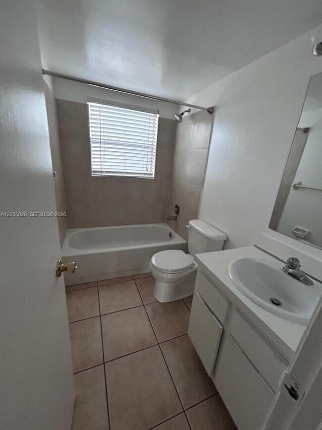 Photo - 3212 Coral Ridge Dr Unit 3212