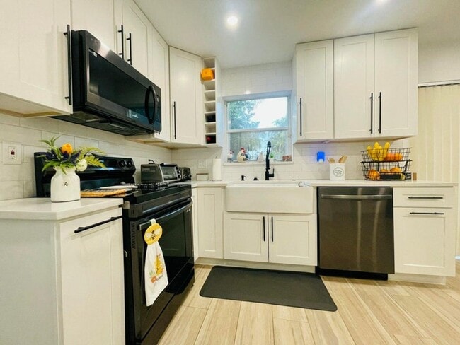 Photo - 4231 NW 1st Dr