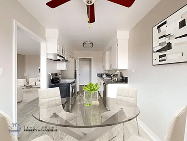 Photo - 916-924 Beach Ave.