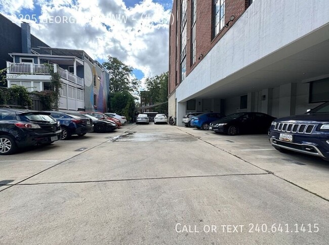 Photo - 3205 Georgia Ave NW