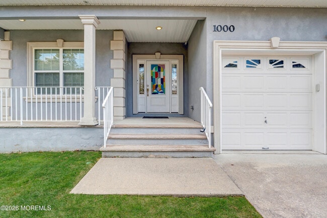 Photo - 1000 Eighth Ave