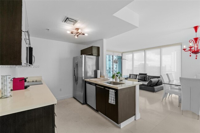 Photo - 90 SW 3rd St Unit 3609