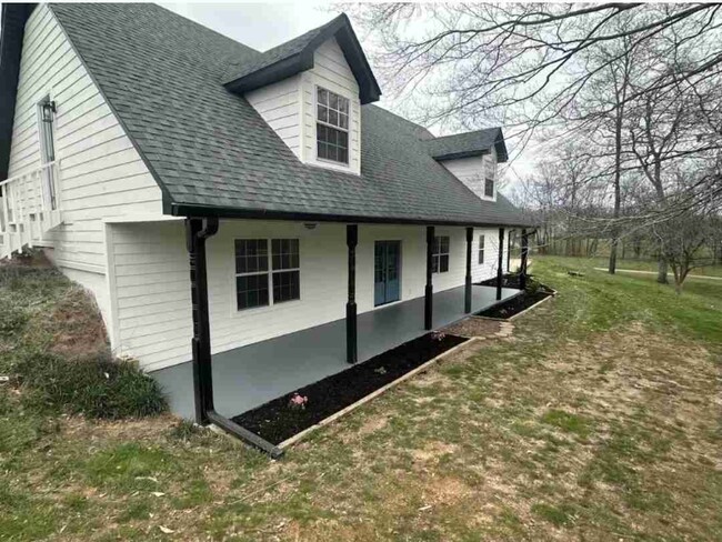 Building Photo - 90 Day Rd Rental
