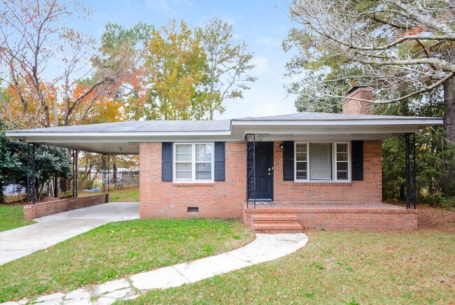 Building Photo - 110 E Crestview Dr Rental